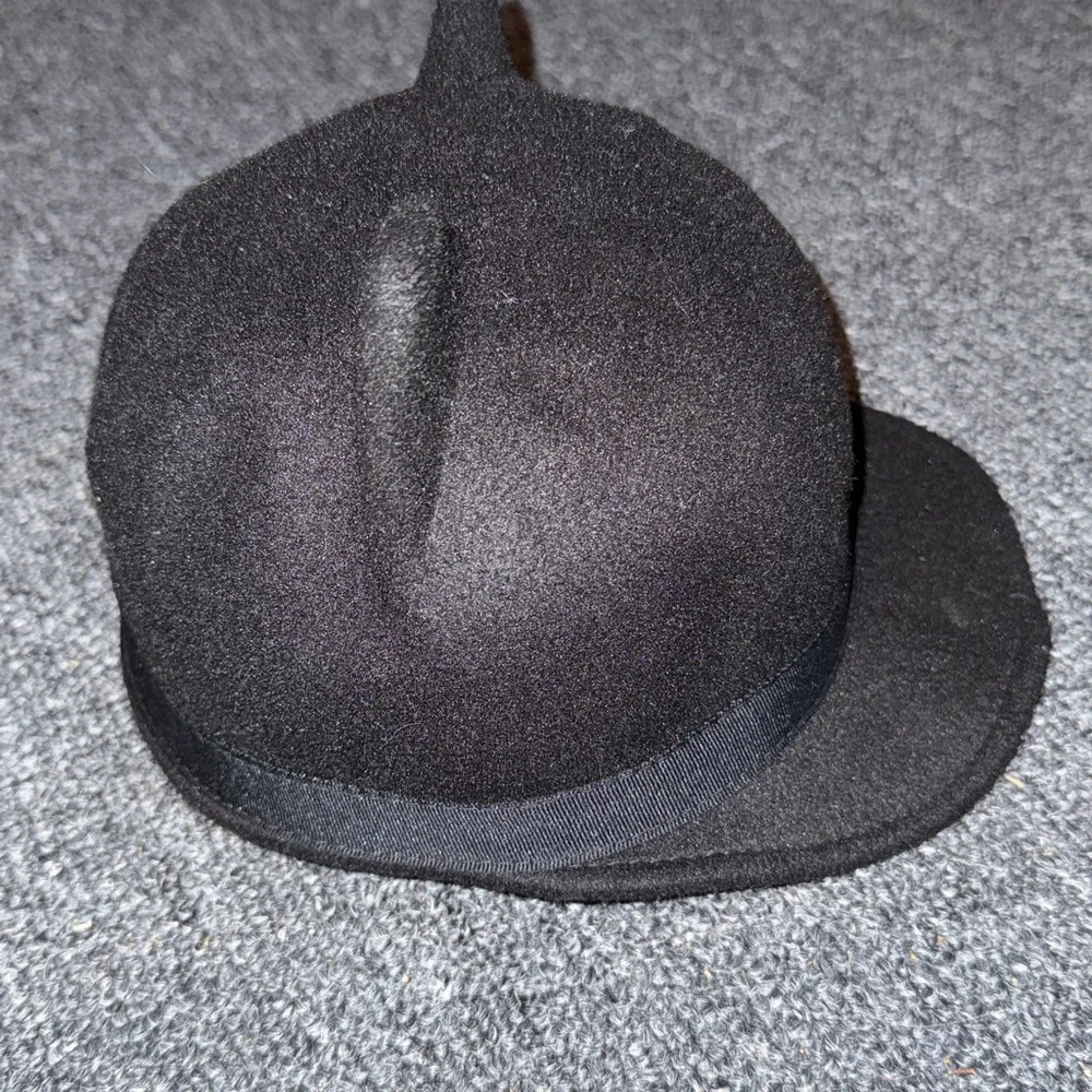 🌺 2 for $10🌺 Gymboree Charcoal Gray Hat with Cat Ears
